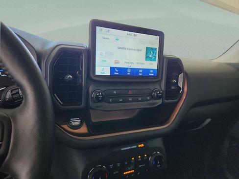 Certified 2023 Ford Bronco Sport Outer Banks w/ Tech Package AWD/4WD image 12