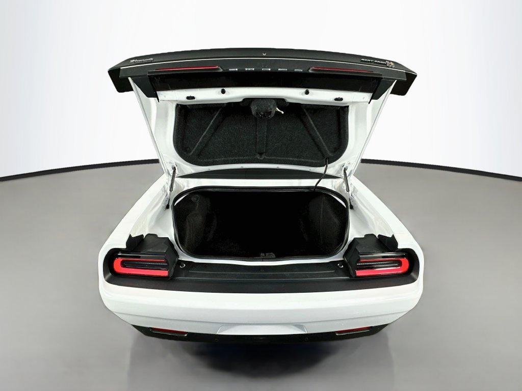 Used 2021 Dodge Challenger R/T Scat Pack RWD image 28