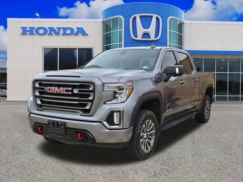 Used 2021 GMC Sierra 1500 AT4 w/ Driver Alert Package I AWD/4WD image 17