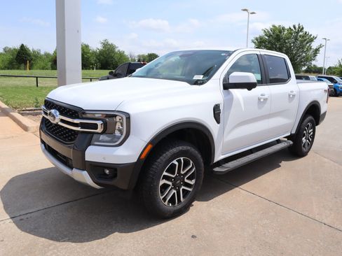 New 2026 Ford Ranger Lariat w/ FX4 Off-Road Package AWD/4WD image 11