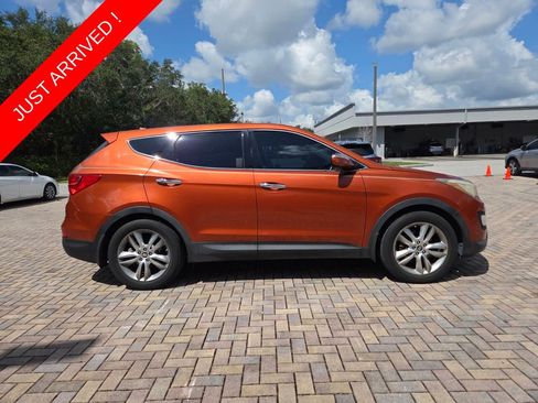 Used 2013 Hyundai Santa Fe Sport 2.0T w/ Technology Pkg FWD image 12