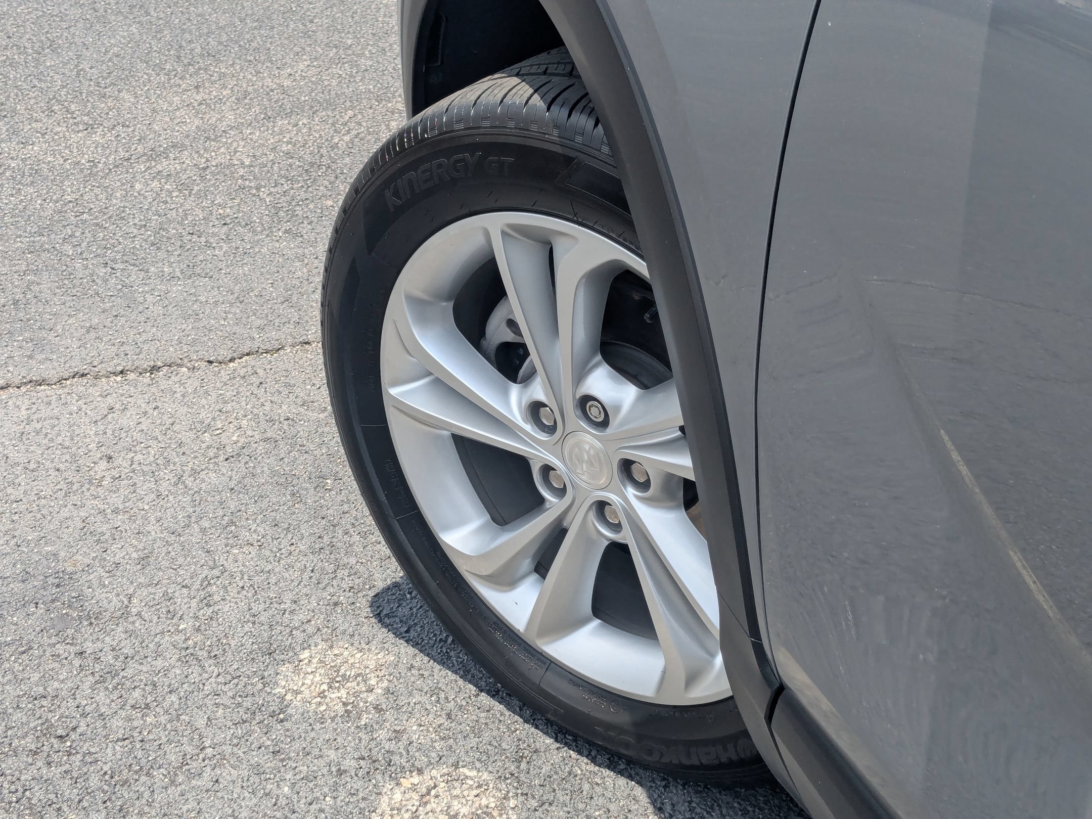 Used 2023 Buick Encore GX Preferred w/ Cold Weather Comfort Package FWD image 9