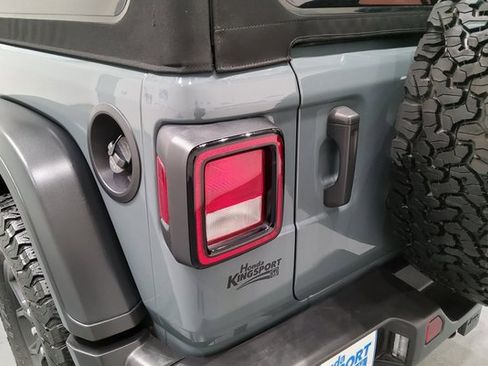 Used 2024 Jeep Wrangler Willys image 11