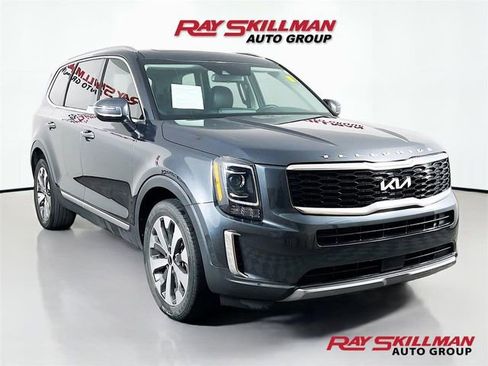 Used 2022 Kia Telluride S AWD/4WD image 1