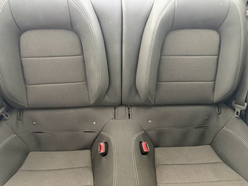 Used 2017 Ford Mustang Coupe RWD image 13