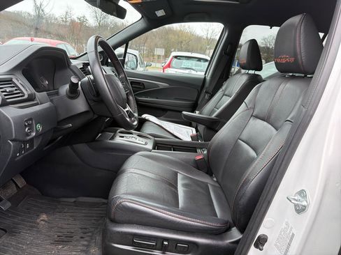 Used 2023 Honda Passport TrailSport image 19