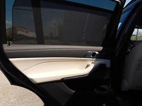 Used 2024 BMW X7 M60i w/ Executive Package image 14