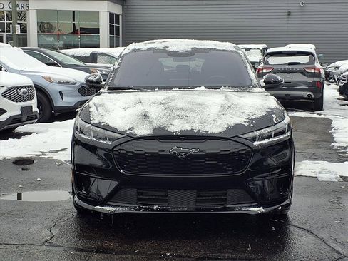 Used 2025 Ford Mustang Mach-E GT image 23