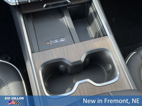 New 2026 GMC Acadia Denali w/ Super Cruise Package image 13