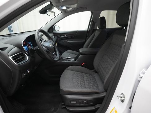 Certified 2024 Chevrolet Equinox LT FWD image 7