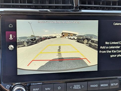 Used 2024 Kia Soul S FWD image 27