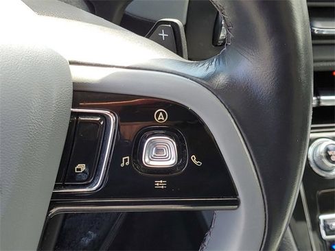 Certified 2022 Lincoln Corsair Standard w/ Premium Package image 14