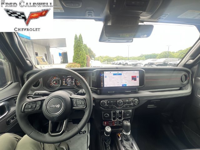 Used 2026 Jeep Wrangler Unlimited Rubicon AWD/4WD image 10