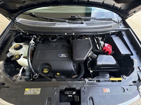 Used 2012 Ford Edge Limited image 29