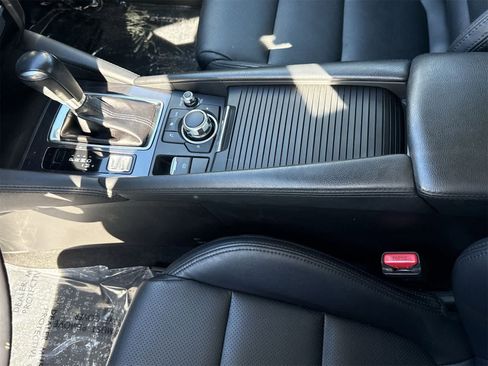 Used 2017 MAZDA MAZDA6 Touring image 19