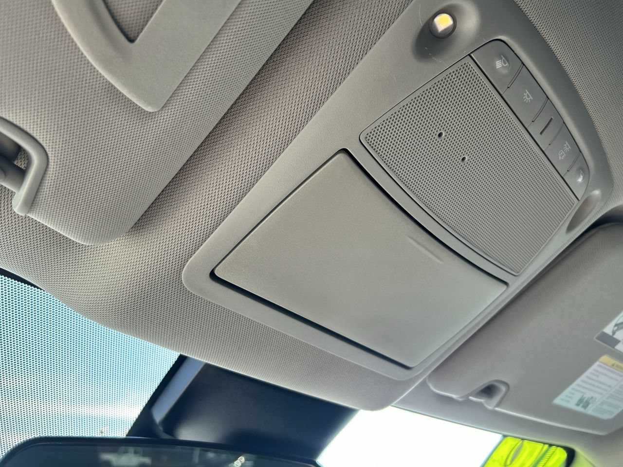 Used 2019 Nissan Rogue S w/ Special Edition Package FWD image 29