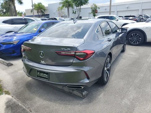 Used 2024 Acura TLX w/ Technology Package FWD image 9