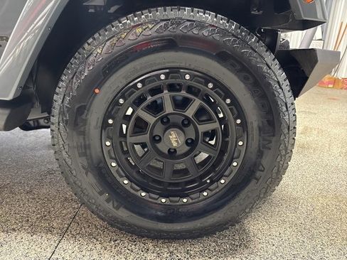 Used 2014 Jeep Wrangler Unlimited Sahara w/ Max Tow Package image 28