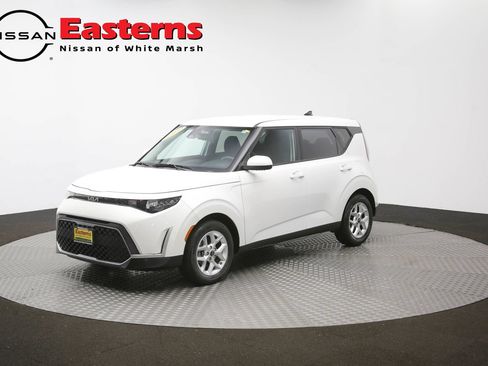 Used 2024 Kia Soul LX w/ Option Group 015 FWD image 54