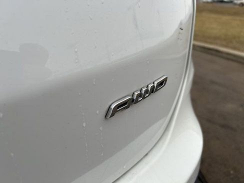 Used 2023 Ford Edge SEL image 48