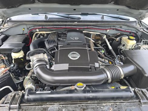 Used 2015 Nissan Frontier Desert Runner image 22