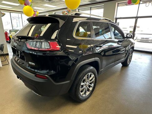Used 2021 Jeep Cherokee Latitude Lux w/ Sun & Sound Group image 11