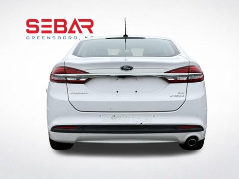 Used 2018 Ford Fusion SE w/ Equipment Group 602A FWD image 7