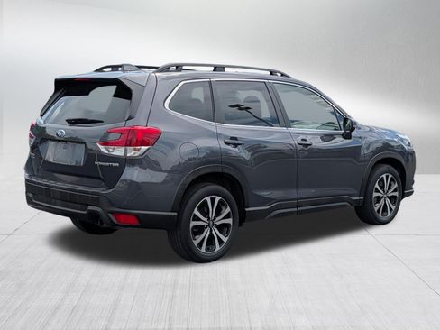 Used 2023 Subaru Forester Limited AWD/4WD image 7
