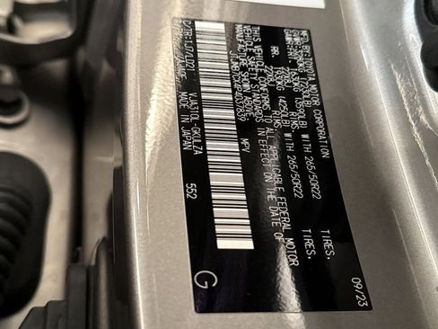 Used 2023 Lexus LX 600 F Sport image 21