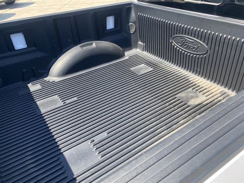 Used 2019 Ford F150 XLT w/ Equipment Group 302A Luxury AWD/4WD image 10