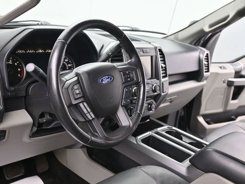 Used 2018 Ford F150 XLT w/ Equipment Group 302A Luxury AWD/4WD image 12