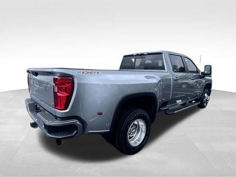 Used 2024 Chevrolet Silverado 3500 LT w/ All Star Edition AWD/4WD image 7