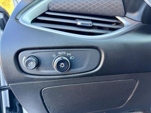 Used 2023 Chevrolet Malibu LT image 26