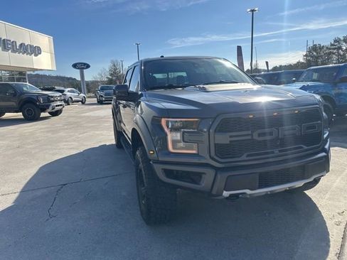 Used 2018 Ford F150 Raptor w/ Equipment Group 802A Luxury image 6