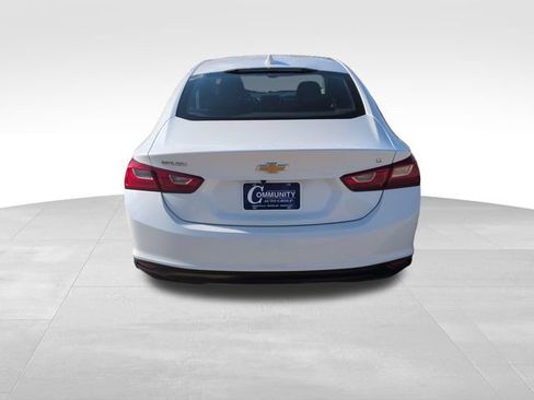 Used 2023 Chevrolet Malibu LT FWD image 5