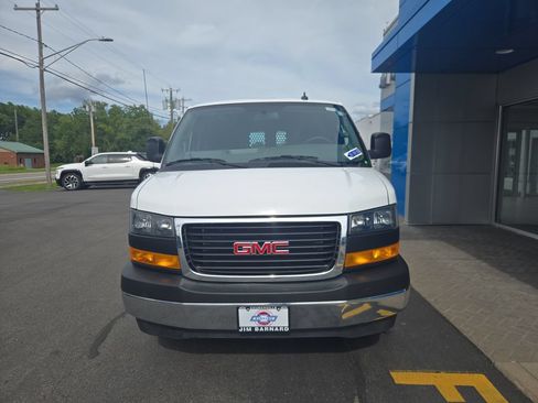 Certified 2025 GMC Savana 2500 w/ Driver Convenience Package RWD image 3