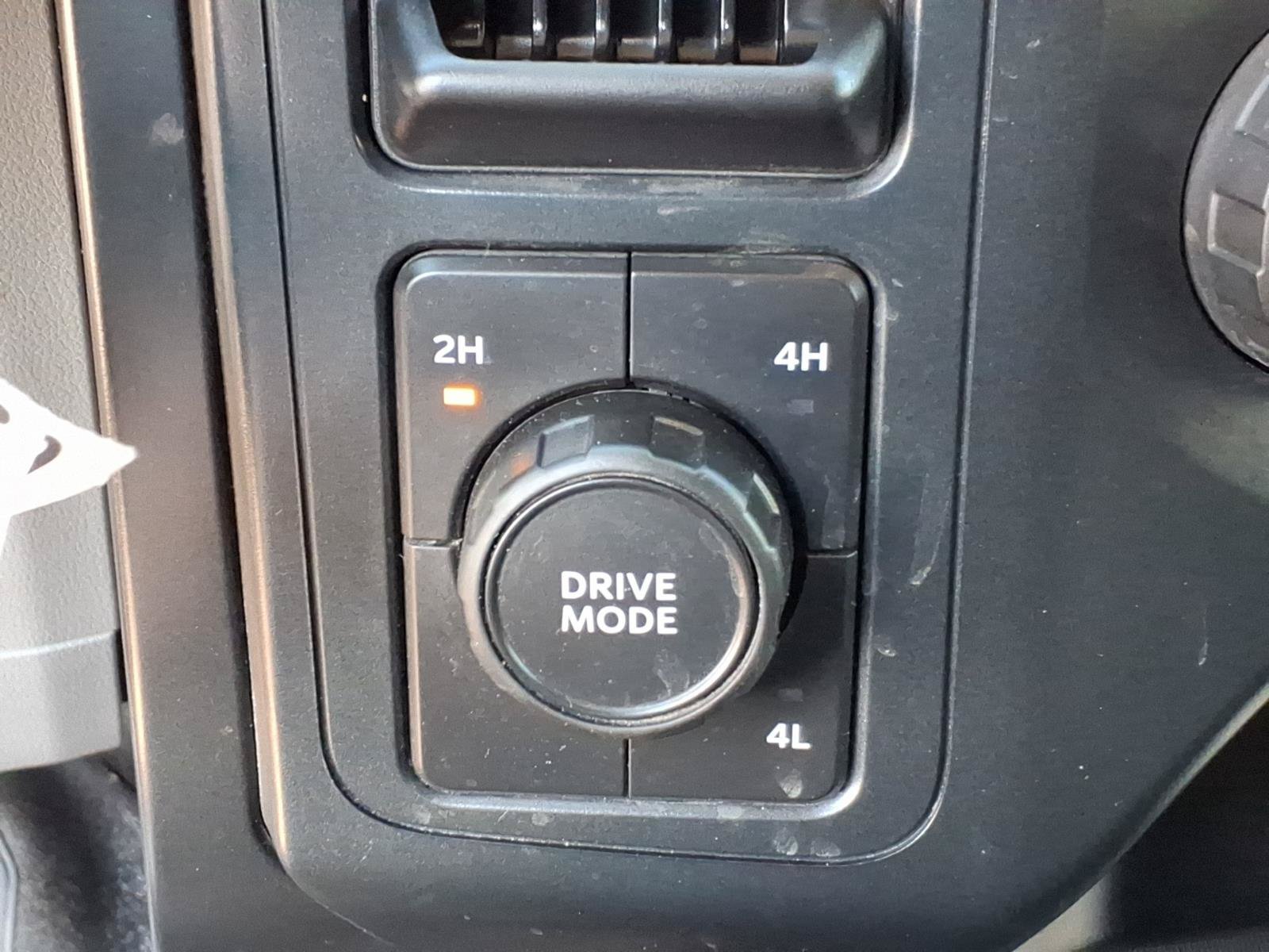 Used 2022 Ford F150 XL AWD/4WD image 5