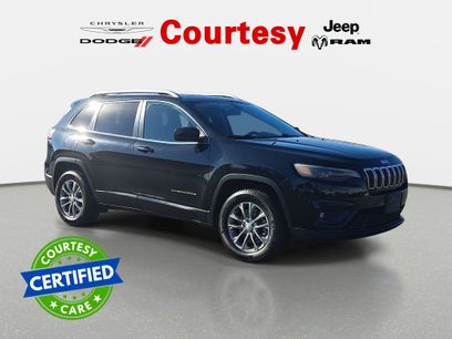 Used 2019 Jeep Cherokee Latitude Plus w/ Cold Weather Group