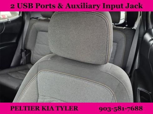 Used 2021 Chevrolet Equinox LT image 22