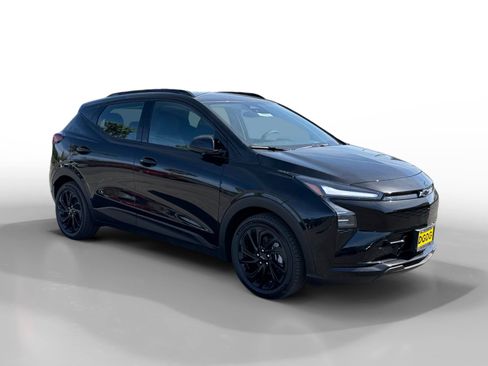 New 2027 Chevrolet Bolt RS image 7