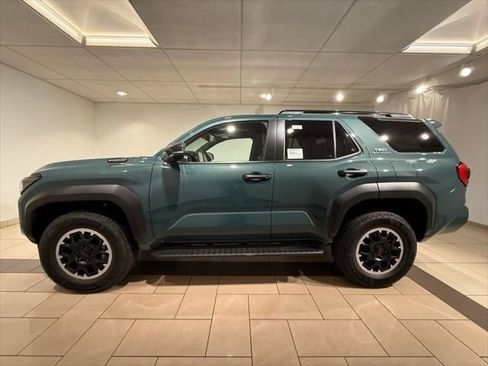New 2026 Toyota 4Runner TRD Off-Road Premium image 2