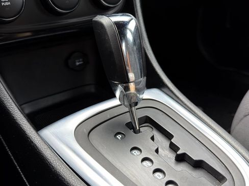 Used 2014 Chrysler 200 LX FWD image 8