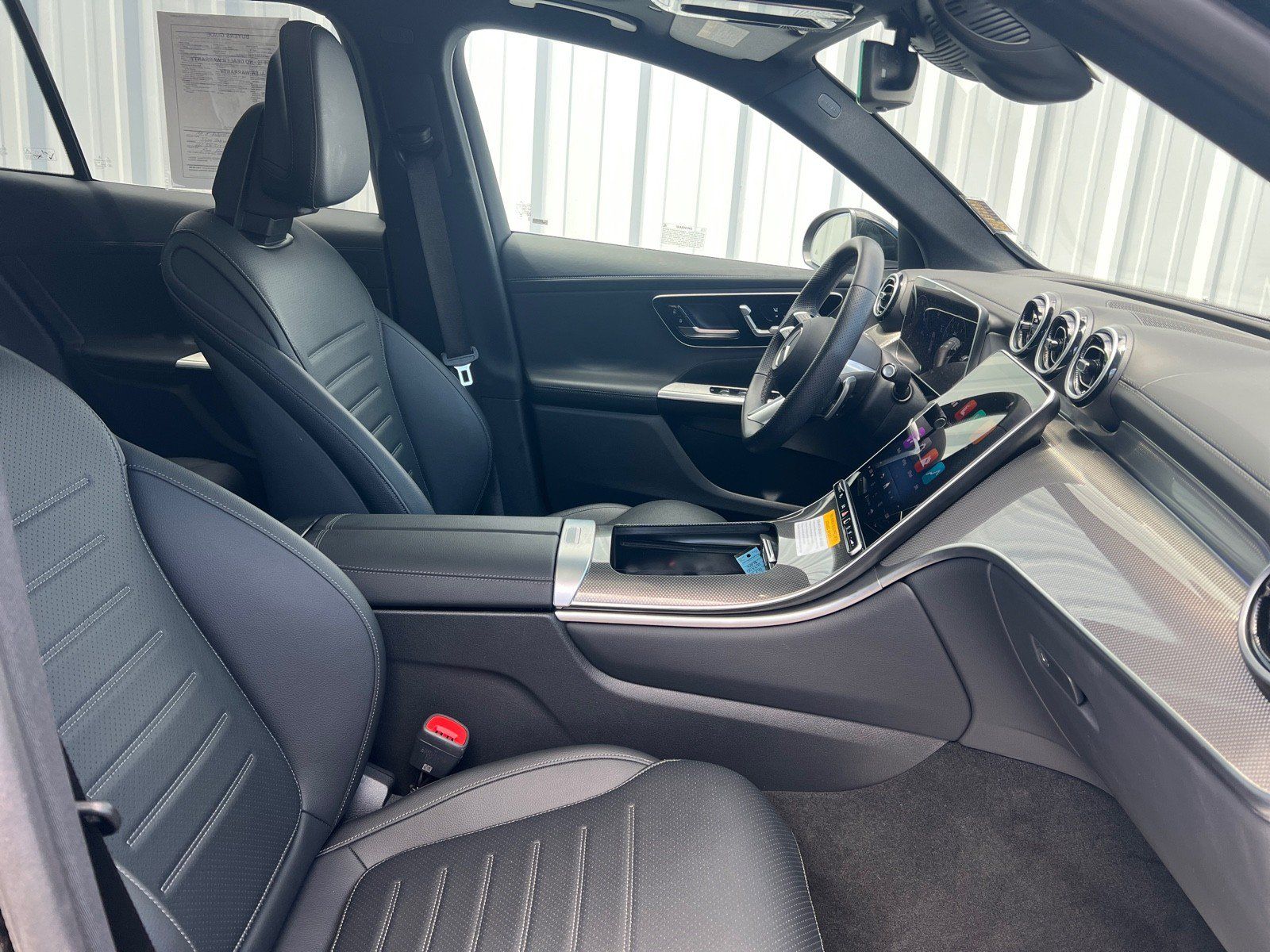 Used 2026 Mercedes-Benz GLC 300 4MATIC image 20
