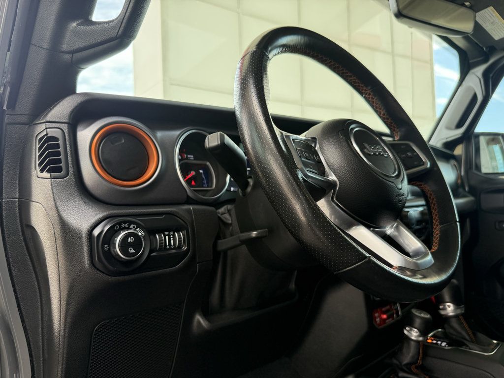 Used 2020 Jeep Gladiator Mojave AWD/4WD image 16