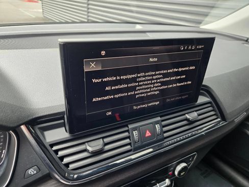 Used 2023 Audi Q5 2.0T Premium w/ Convenience Package AWD/4WD image 23