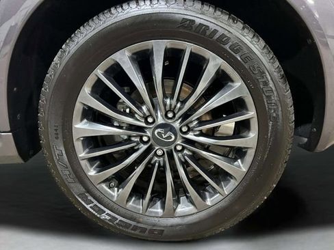 Used 2023 INFINITI QX80 Sensory w/ All-Season Package AWD/4WD image 46