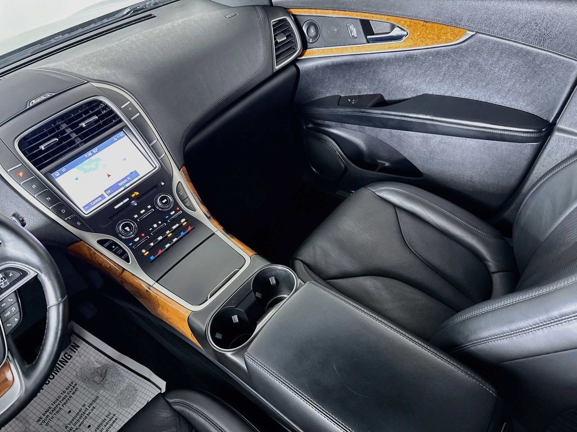 Used 2020 Lincoln Nautilus Reserve AWD/4WD image 29