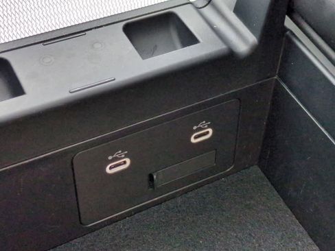 Used 2024 MAZDA CX-90 Plug-In Hybrid w/ Premium Pkg image 33