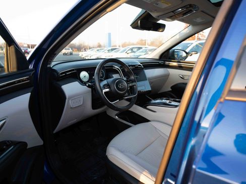 Used 2022 Hyundai Tucson Limited w/ Cargo Package image 8