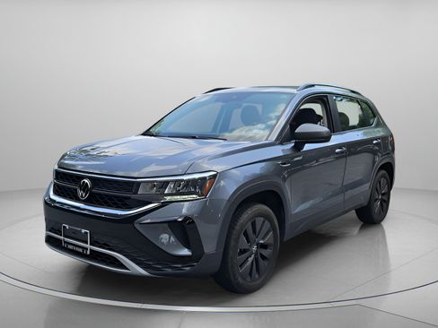 Used 2023 Volkswagen Taos S FWD image 1